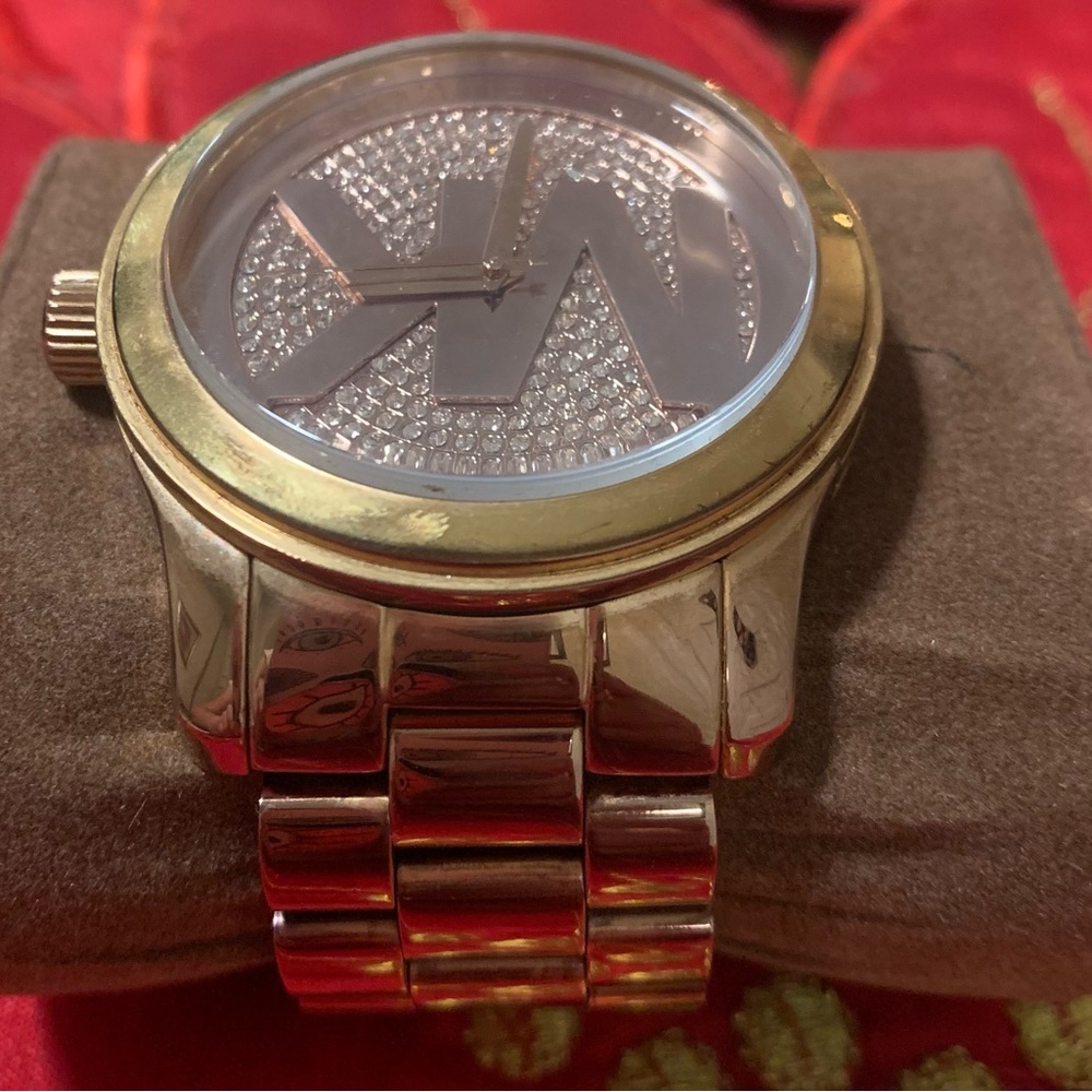 MICHAEL KORS Lennox Pavé Logo Rose Gold-Tone Watch - Picture 6 of 12